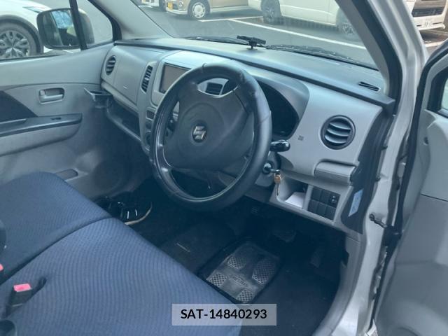 Suzuki WAGON R 2011-03 8219565-8