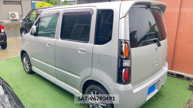 Suzuki WAGON R 2005-07 8219587-12