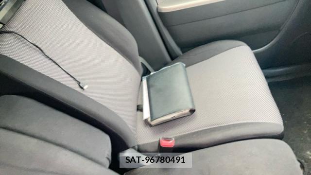 Suzuki WAGON R 2005-07 8219587-17