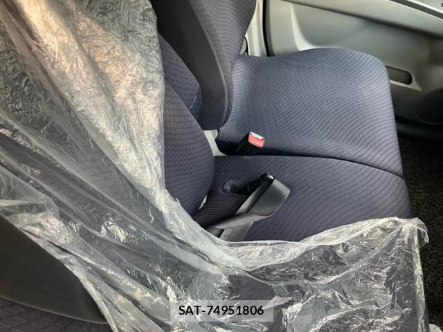 Suzuki WAGON R 2011-10 8219644-6