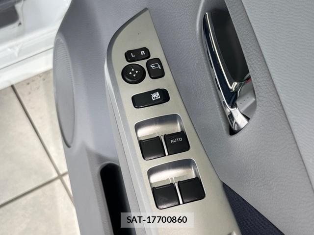 Suzuki WAGON R 2011-07 8219695-6