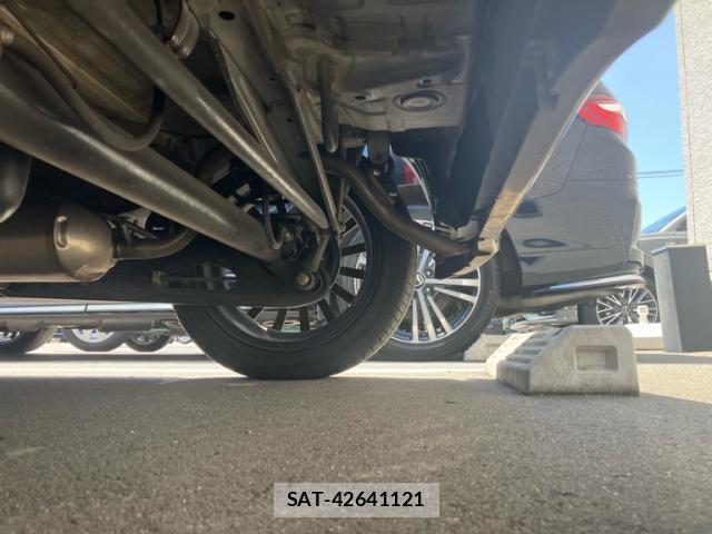 Suzuki WAGON R 2012-08 8220049-13