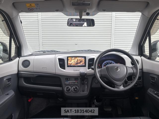 Suzuki WAGON R 2016-03 8220381-2