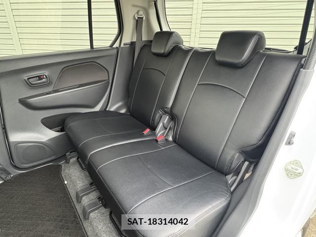 Suzuki WAGON R 2016-03 8220381-6