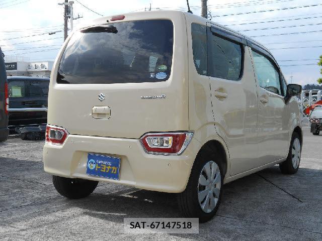 Suzuki WAGON R 2020-10 8221023-3