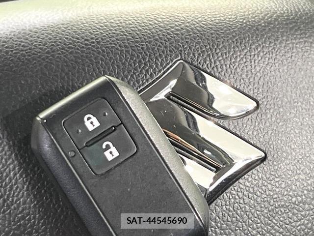 Suzuki WAGON R 2022-12 8221089-5