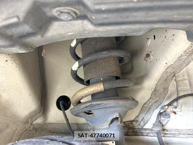 Suzuki WAGON R 2014-09 8221113-19