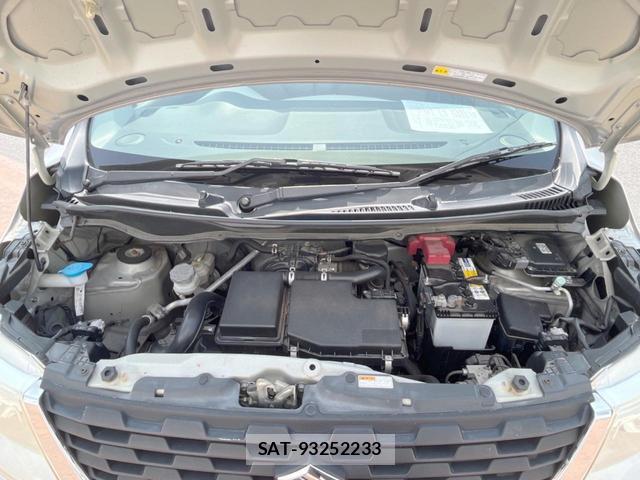 Suzuki WAGON R 2015-08 8221556-13