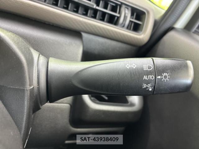 Suzuki WAGON R 2023-10 8222351-11