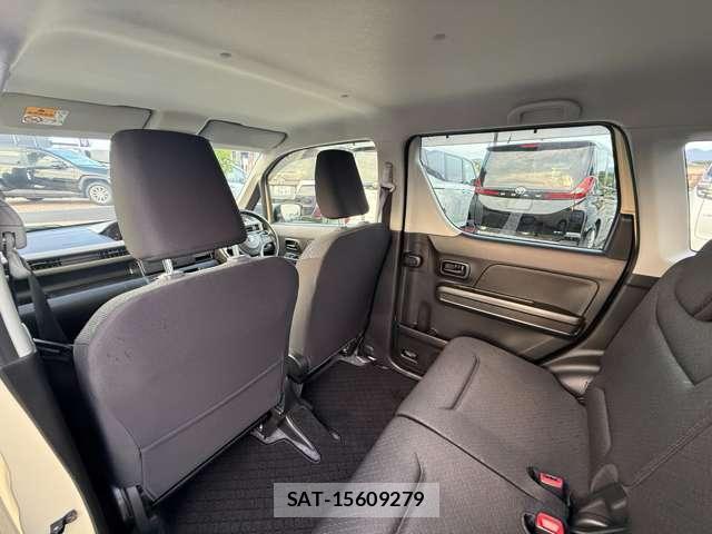 Suzuki WAGON R 2021-06 8223310-6