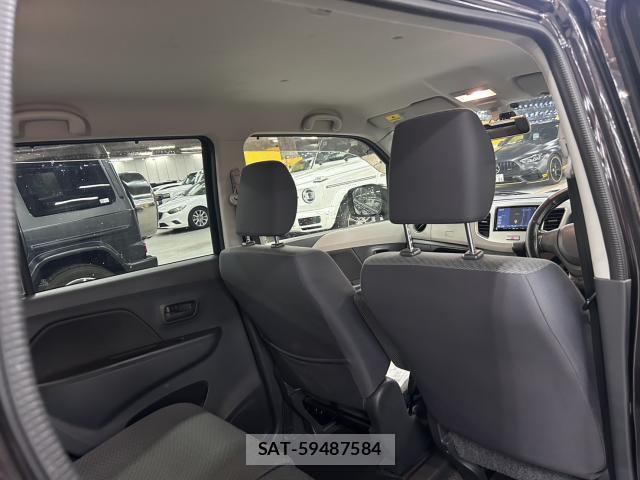 Suzuki WAGON R 2015-08 8224265-11