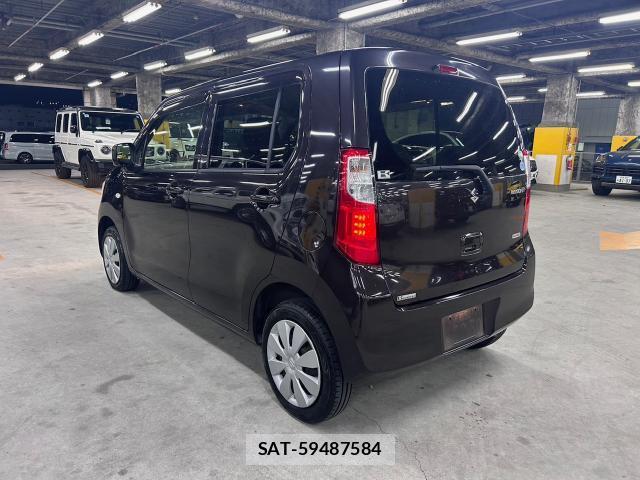 Suzuki WAGON R 2015-08 8224265-9