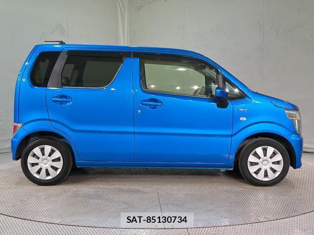 Suzuki WAGON R 2017-07 8225634-12
