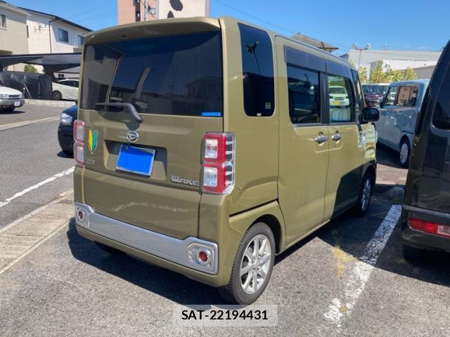 Daihatsu WAKE 2015-02 8219663-2
