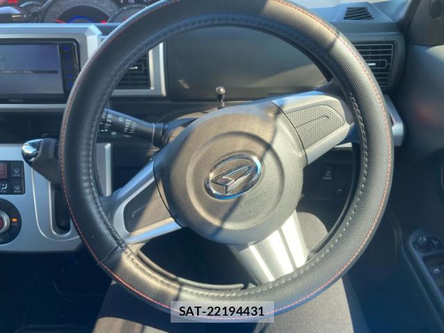 Daihatsu WAKE 2015-02 8219663-6