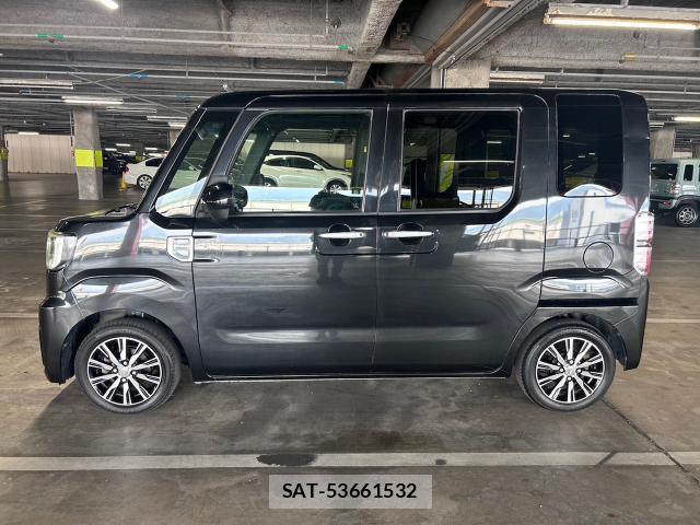 Daihatsu WAKE 2016-08 8223667-8