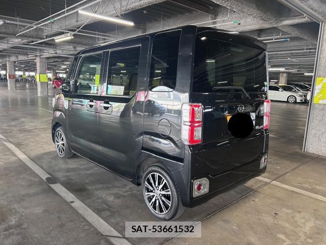 Daihatsu WAKE 2016-08 8223667-9