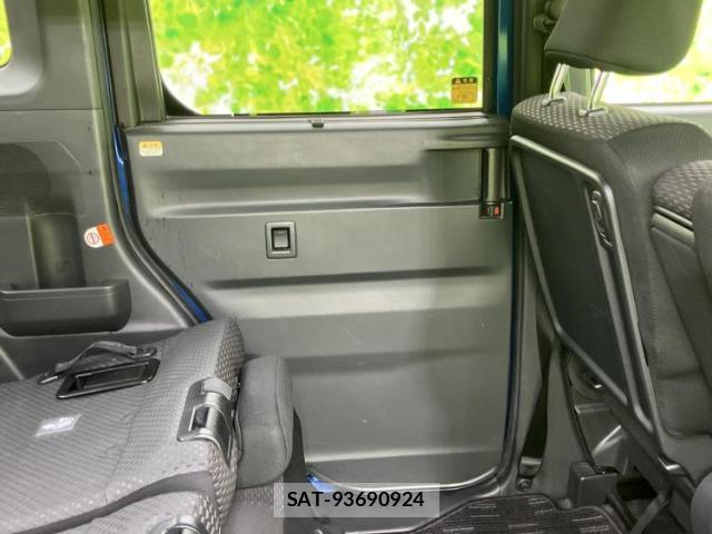 Daihatsu WAKE 2019-12 8225215-6