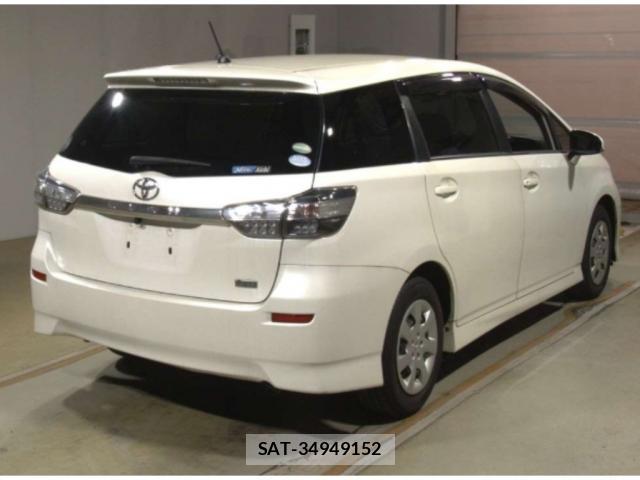 Toyota WISH 2017-05 8217772-4