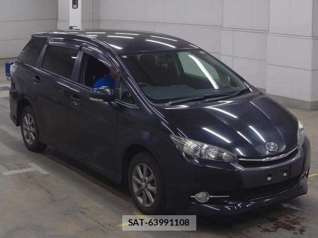 Toyota WISH 2016-04 8217792-0