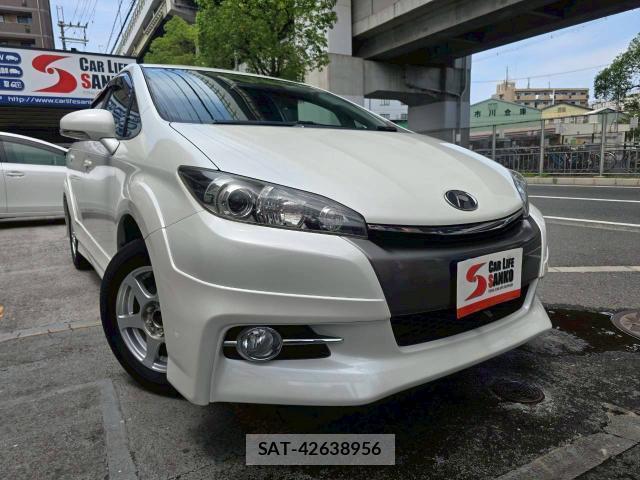Toyota WISH 2013-12 8218765-1