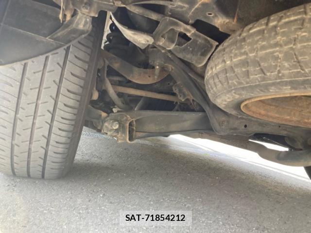 Toyota WISH 2014-05 8219596-4