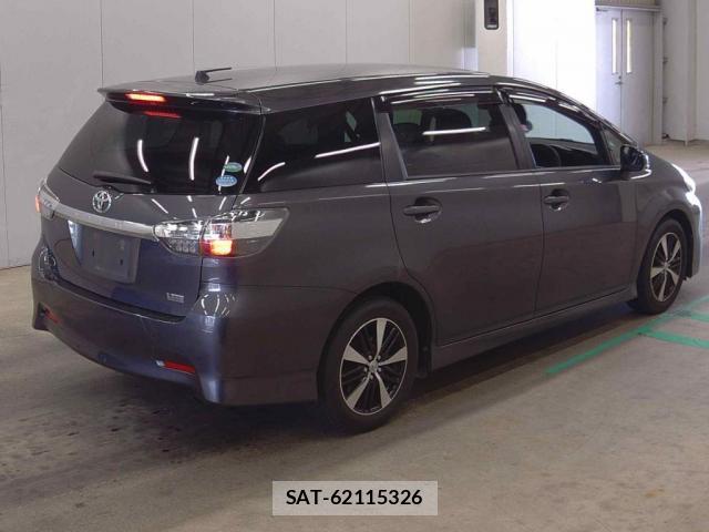 Toyota WISH 2015-06 8222224-5