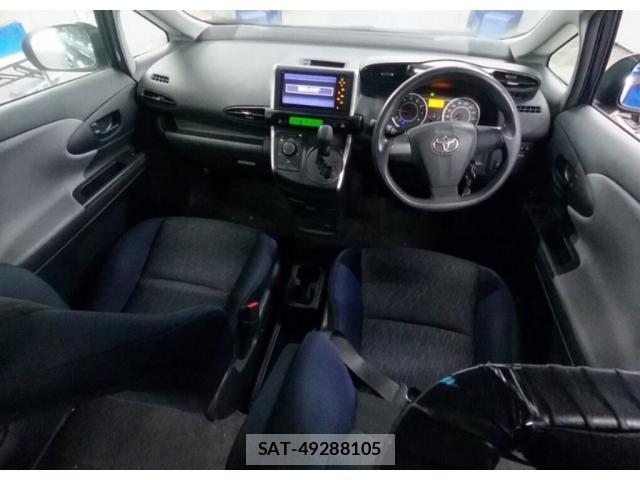 Toyota WISH 2011-07 8222575-2