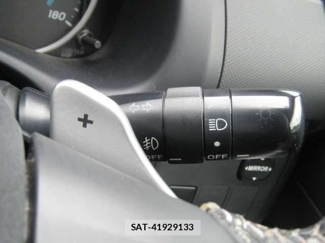 Toyota WISH 2009-07 8224716-5