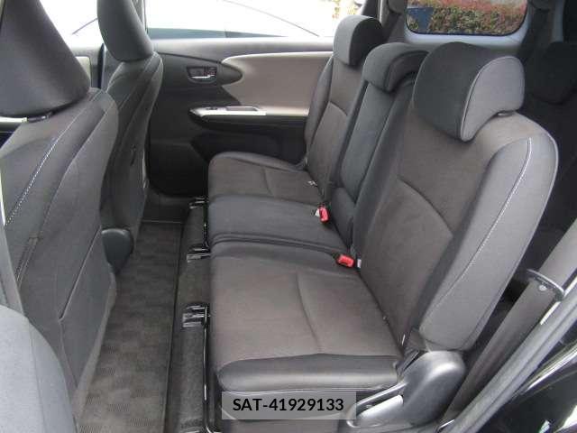Toyota WISH 2009-07 8224716-9