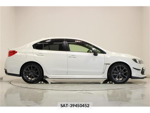Subaru WRX S4 2018-09 8216945-8