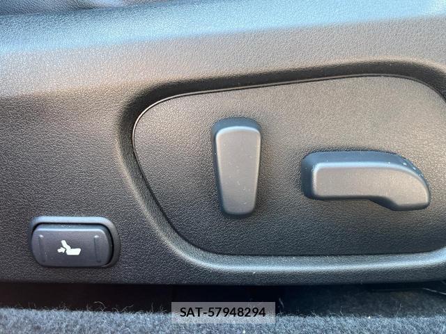 Subaru WRX S4 2015-08 8220683-8