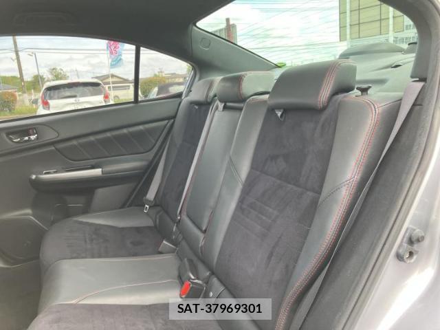 Subaru WRX S4 2015-09 8225198-7