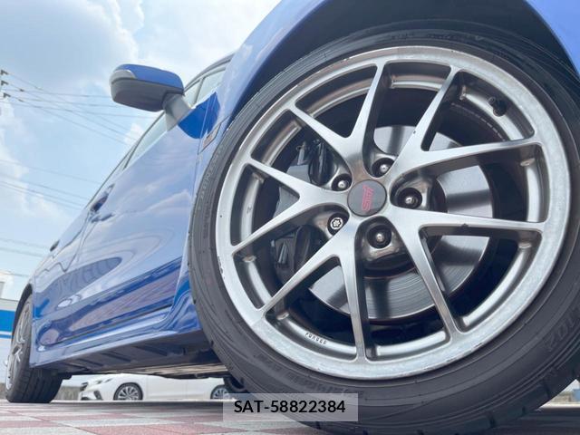 Subaru WRX STI 2017-02 8220667-12