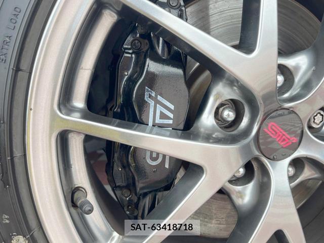 Subaru WRX STI 2017-02 8220668-5
