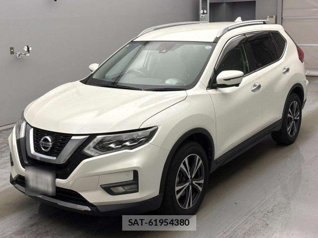 Nissan X-TRAIL 2020-02 8216403-0