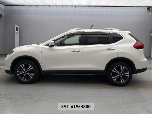 Nissan X-TRAIL 2020-02 8216403-10