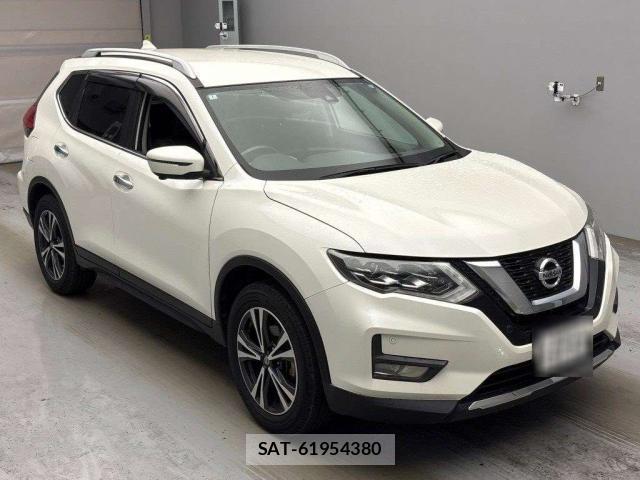 Nissan X-TRAIL 2020-02 8216403-12