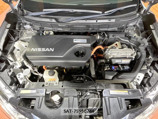 Nissan X-TRAIL 2016-02 8216782-19