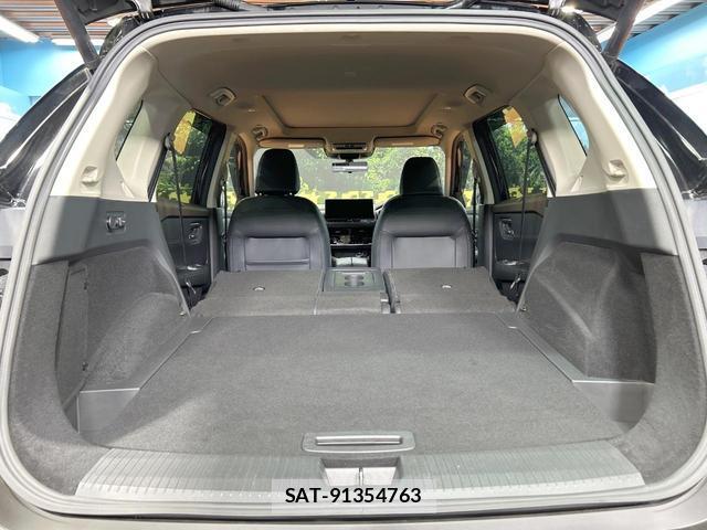 Nissan X-TRAIL 2023-10 8216783-10