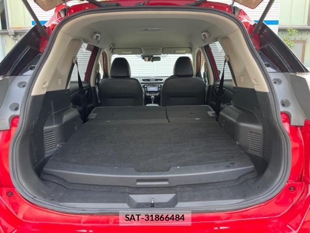Nissan X-TRAIL 2015-12 8217137-10