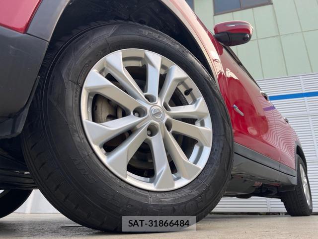Nissan X-TRAIL 2015-12 8217137-13