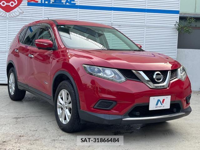 Nissan X-TRAIL 2015-12 8217137-16
