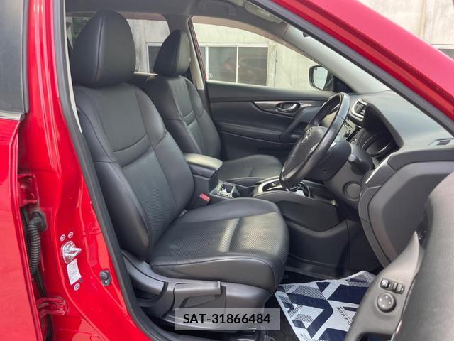 Nissan X-TRAIL 2015-12 8217137-8