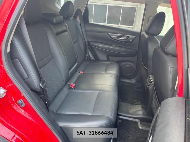 Nissan X-TRAIL 2015-12 8217137-9
