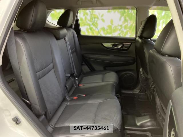 Nissan X-TRAIL 2019-05 8218481-4