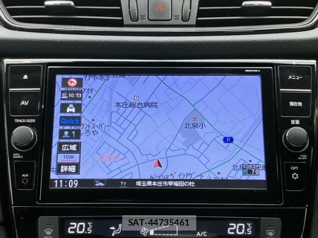 Nissan X-TRAIL 2019-05 8218481-8