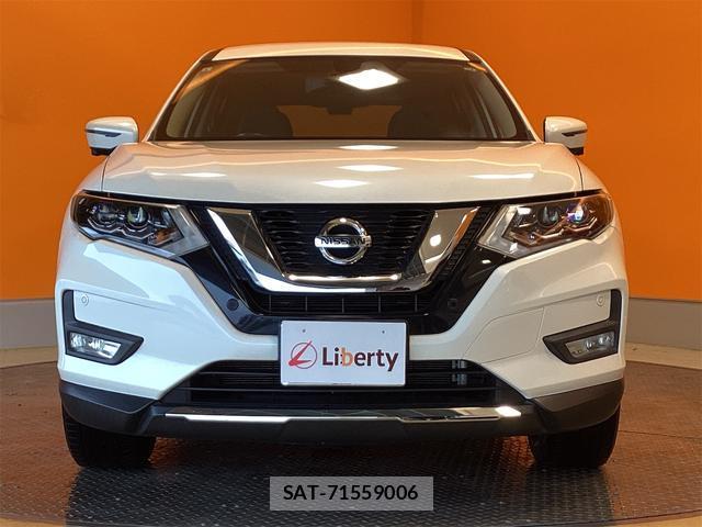 Nissan X-TRAIL 2019-08 8218678-5