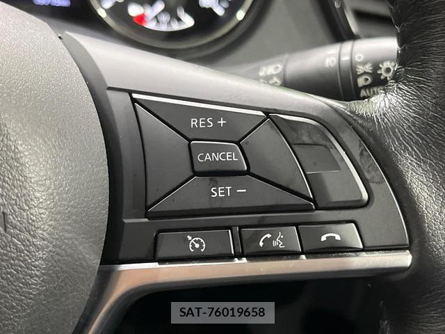 Nissan X-TRAIL 2018-06 8219076-5
