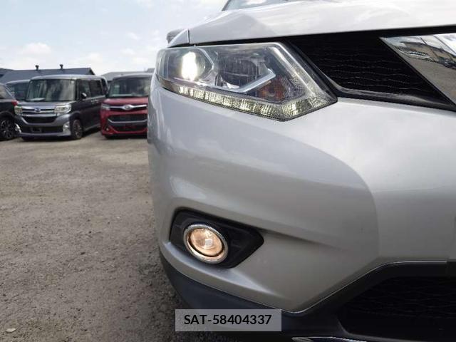 Nissan X-TRAIL 2015-04 8219250-6